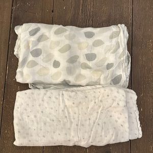 Amazing Baby Swaddle Blankets - Never used